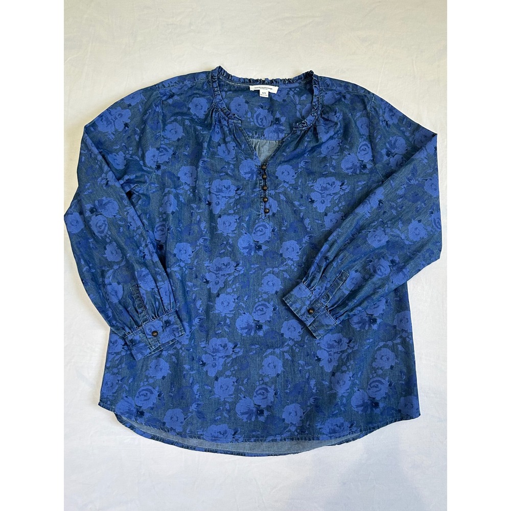 Beachlunchlounge Floral Denim Henley Blouse Blue Rose Print Long Sleeve Medium
